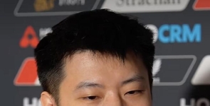 赵心童回应战胜丁俊晖晋级8强:他是偶像,这场比赛没输赢,两人都享受比赛 ...
