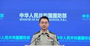 “航母编队罕见提前公布”，国防部回应