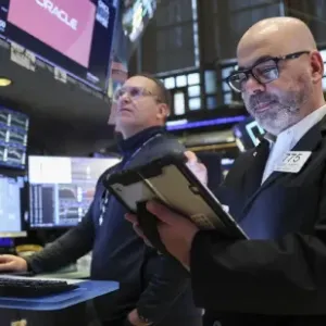 尾盘：美股跌幅扩大 道指下跌500点再创年内新低