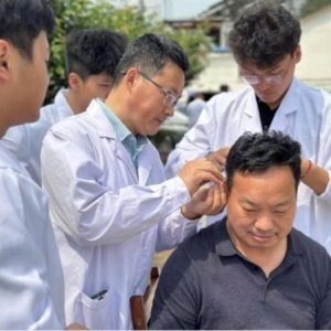 一所民办高职的四十年“乡医”担当