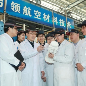 记者手记：突破材料冰火极限 “探天入海”大显身手