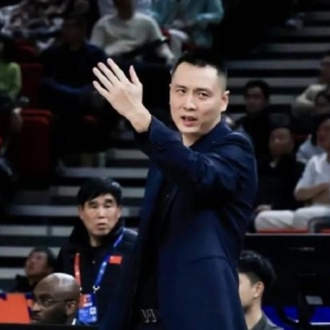 有能！卢伟带领上海大鲨鱼第一个完整赛季，就拿下CBA总冠军 ...