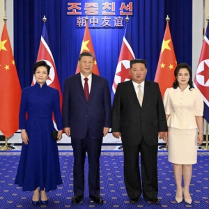 习近平出席金正恩举行的欢迎宴会