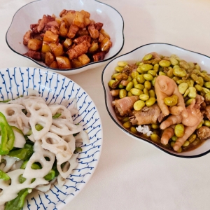 自己买菜在家烧，总结下来还是便宜很多的