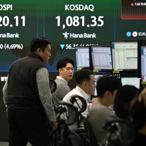 韩国股市：一场绝望者的集体押注